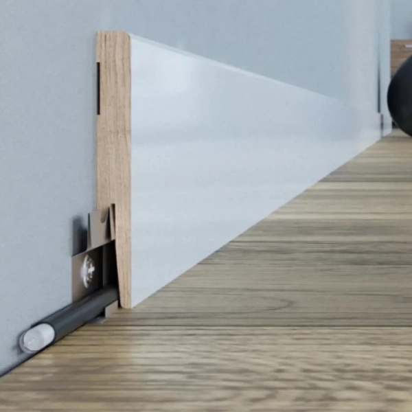 Plinthe MDF blanche Arbiton DIAMOND – GP0801 – H. 8 x L. 242 x ép. 15 mm