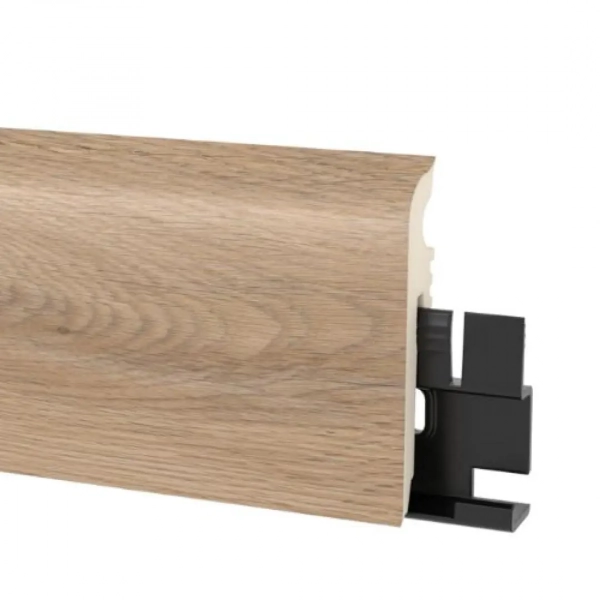 Plinthe PVC flexible décor bois Arbiton VIGO 60 – Chêne Goldberg 161 – H. 6 x L. 220 x ép. 15 mm