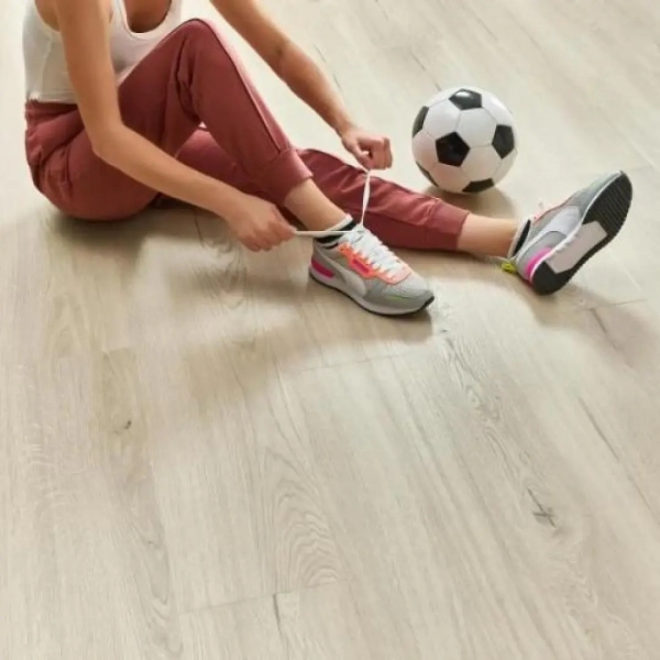 Lame PVC clipsable imitation bois Afirmax Legnar Ultra - 22,9 x 122 cm - Chêne Hagensborg