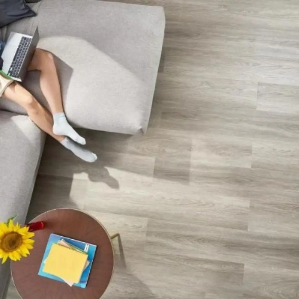 Lame PVC clipsable décor chêne naturel Arbiton Woodric - 22,9 x 122 cm - Chêne Peterson