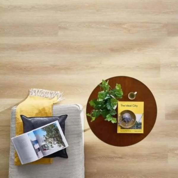 Lame PVC à coller effet chêne Arbiton Woodric Dryback - 22,9 x 122 cm - Chêne Roseville