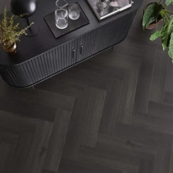 Lame PVC à coller Bâton rompu effet bois Arbiton Amaron Herringbone EIR Dryback - 14,8 x 59,2 cm - Chêne Empire