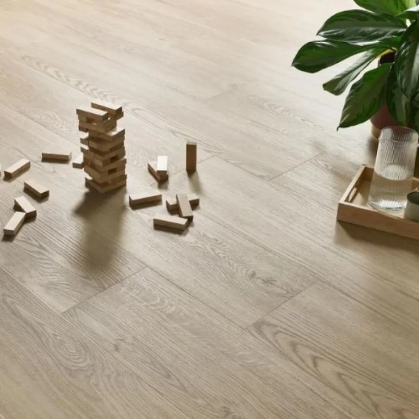 Lame PVC clipsable effet chêne Arbiton Woodric EIR Acoustic - 22,9 x 122 cm - Chêne Salerno - avec sous-couche intégrée