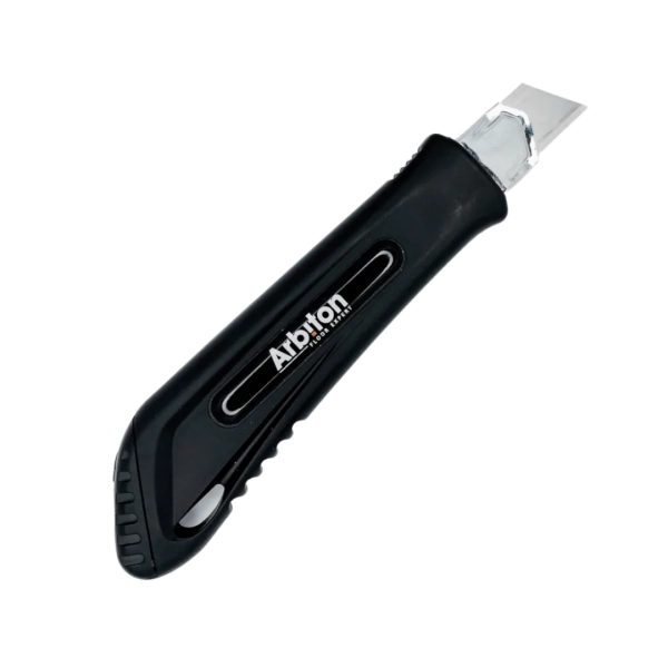 Un cutter 18 mm – Haute qualité pour sol vinyle et sous-couche