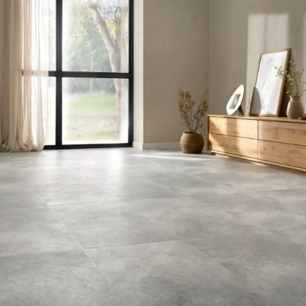 Dalle PVC clipsable avec sous-couche intégrée Arbiton Amaron Forma Acoustic - Ribeira Silver - 91,4 x 45,7 cm