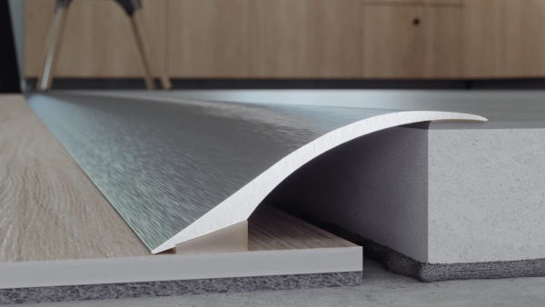 Barre de seuil de rattrapage de niveau Arbiton PRO 38 en aluminium – titane brossé (B3), 93 cm x 38 mm