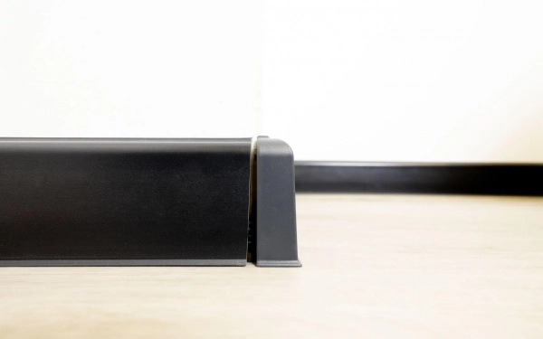 Lot de 2 angles extérieurs pour plinthe Arbiton VIGO 60 – anthracite 04