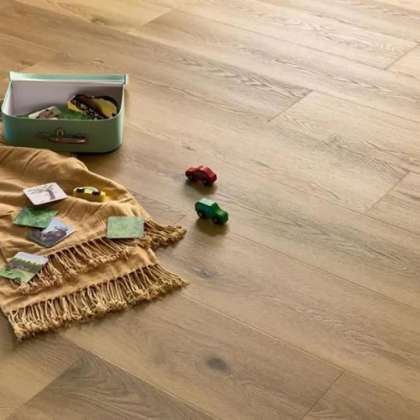 Lame PVC clipsable effet chêne Afirmax Legnar Ultra Acoustic - 22,9 x 122 cm - Chêne Silverton - avec sous-couche intégrée