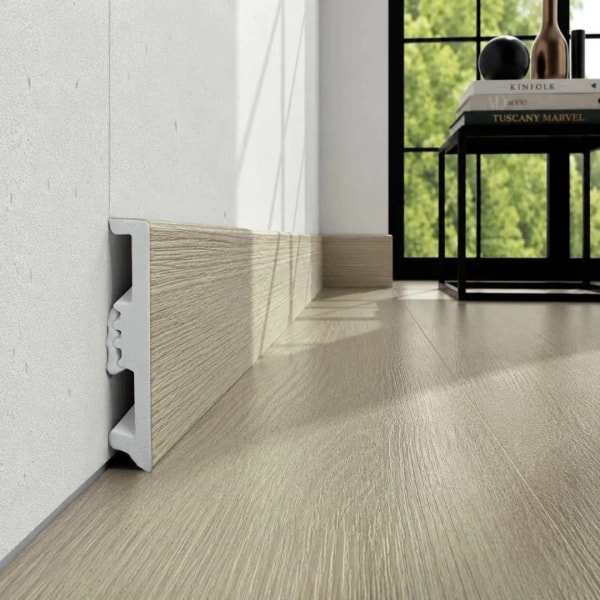 Plinthe décor bois Arbiton STIQ XL WOOD - Chêne Izmir 235 - H. 8 x L. 220 x ép. 15 mm