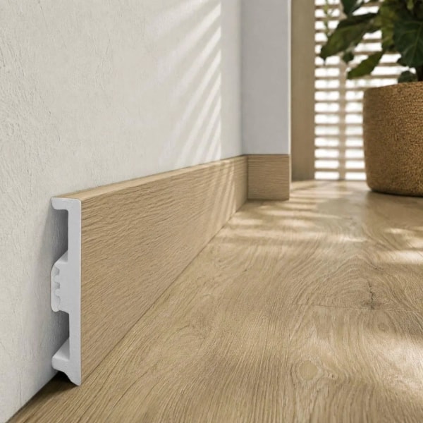 Plinthe décor bois Arbiton STIQ XL WOOD - Chêne Lagos 128 - H. 8 x L. 220 x ép. 15 mm
