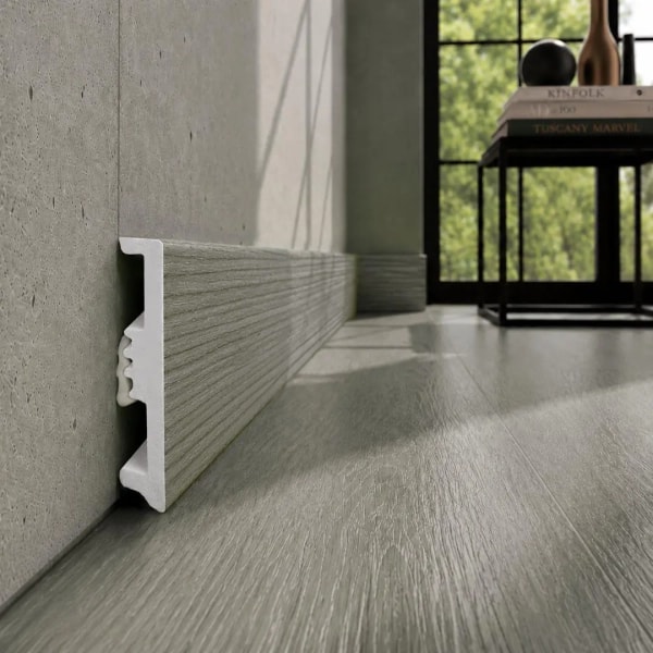 Plinthe décor bois Arbiton STIQ XL WOOD - Chêne Svalbard 232 - H. 8 x L. 220 x ép. 15 mm