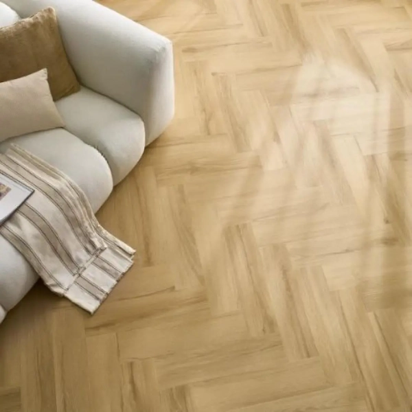 Lame PVC clipsable Bâton rompu effet bois Arbiton Amaron Herringbone EIR - 14,8 x 59,2 cm - Chêne Princeton