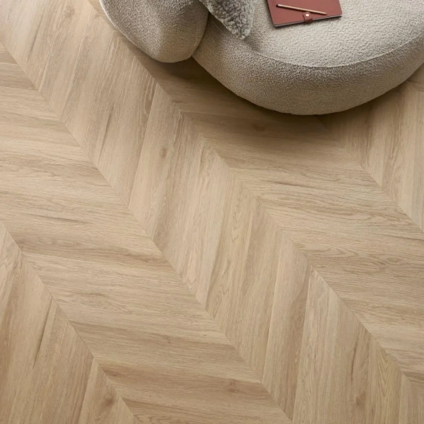 Lame PVC clipsable Point de Hongrie Arbiton Amaron Chevron - 12 x 60 cm - Chêne Harlow