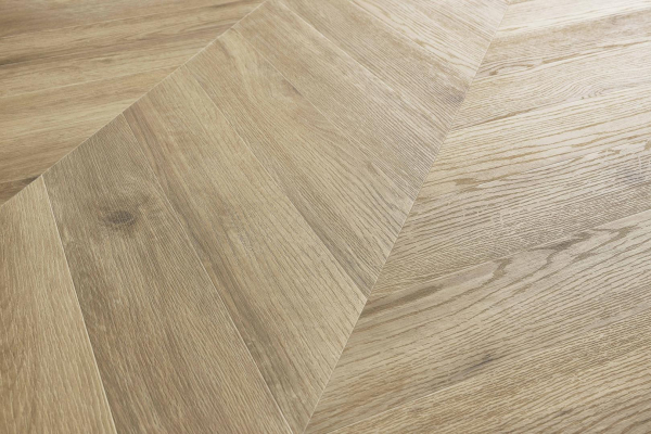 Lame PVC clipsable Point de Hongrie Afirmax Chevron - 12 x 60 cm - Chêne Tucson